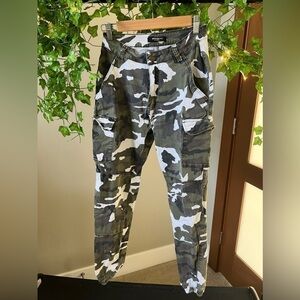 High rise American Bazi Camouflage Ankle Pants